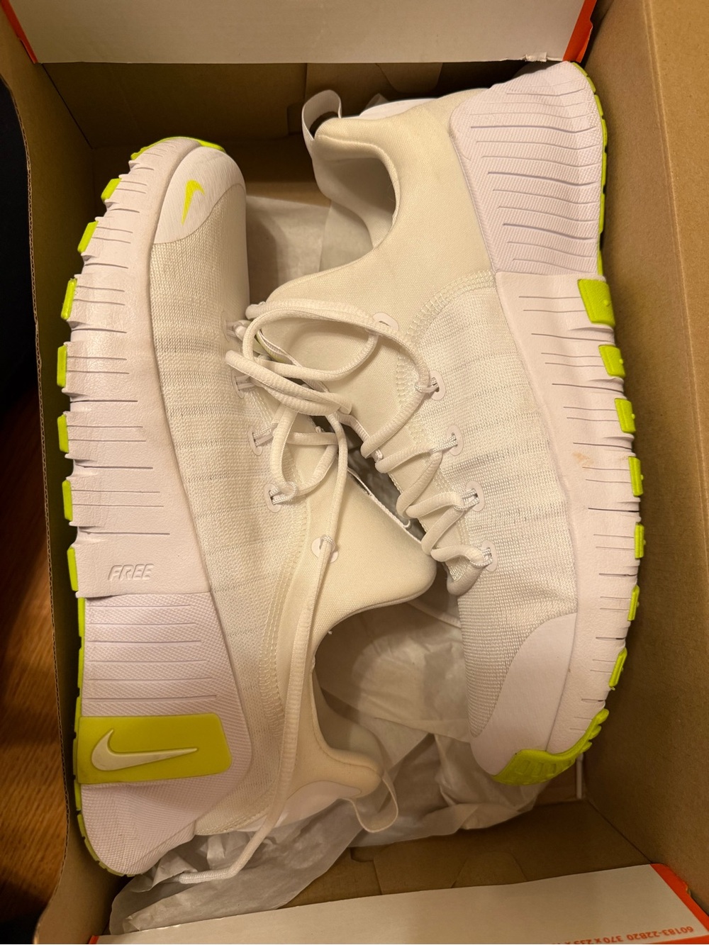 Nike Free Metcon 6 Men’s Cross Training Shoe - Picture 2 of 5